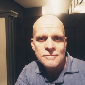 Meet your Posher, Larry